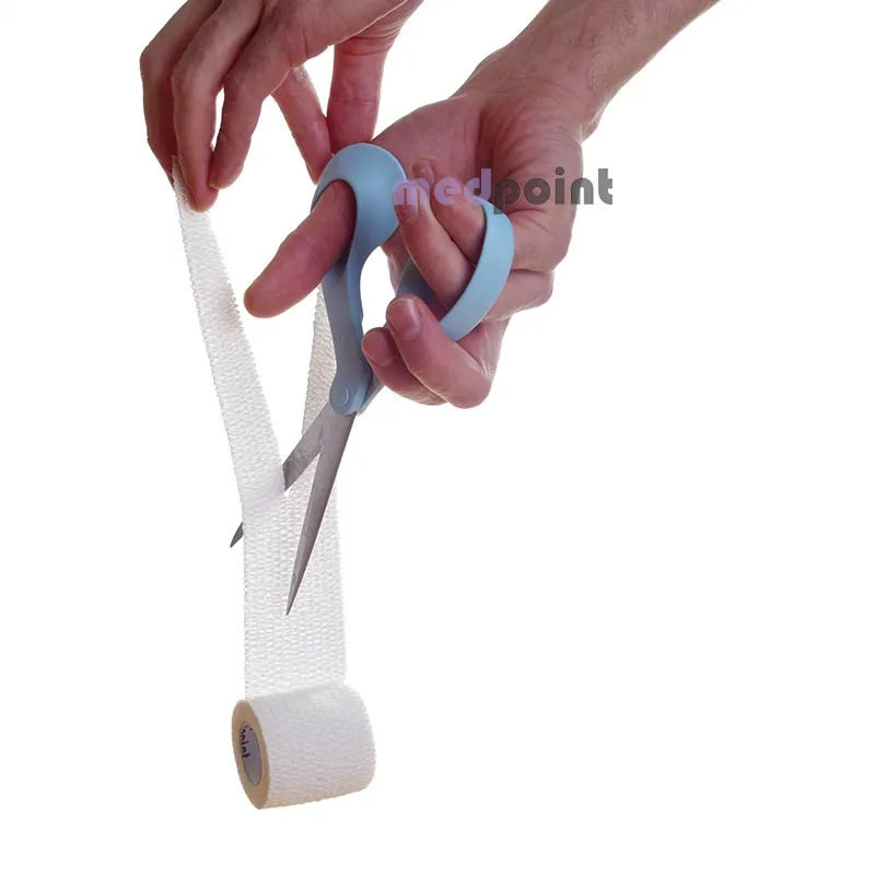 medpoint-Go-stretch-bandage-and-scissors-cutting