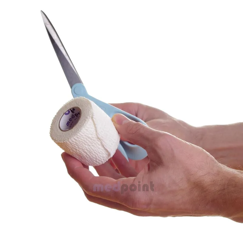 medpoint-Go-stretch-bandage-and-scissors
