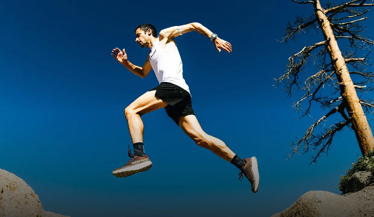 https:::coros.com:heart rate monitor9