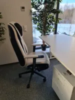 Kontoritool innovaatline 3D massaažifunktisooniga ja akuga - Image 10