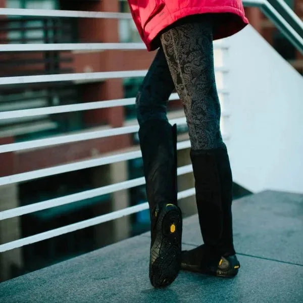 imgi 10 vibram furoshiki shearling high boot 1 600x600 imgi 10 vibram furoshiki shearling high boot 1 600x600
