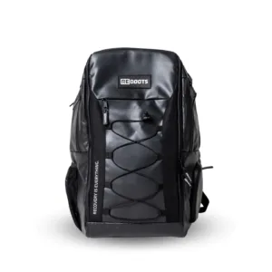 Reboots seljakott 40 l, must, eestvaade valgel taustal