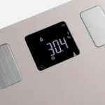 BC-333LE näidik lähivaates, ekraanil rasvaprotsendi näit