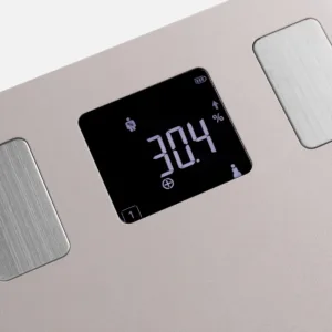 BC-333LE näidik lähivaates, ekraanil rasvaprotsendi näit