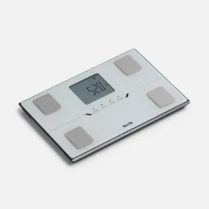 BC-401 külgvaates — klaasplaat ja 27 mm madal korpus